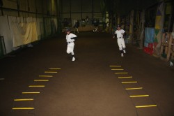 瞬発系トレーニングをする選手たち