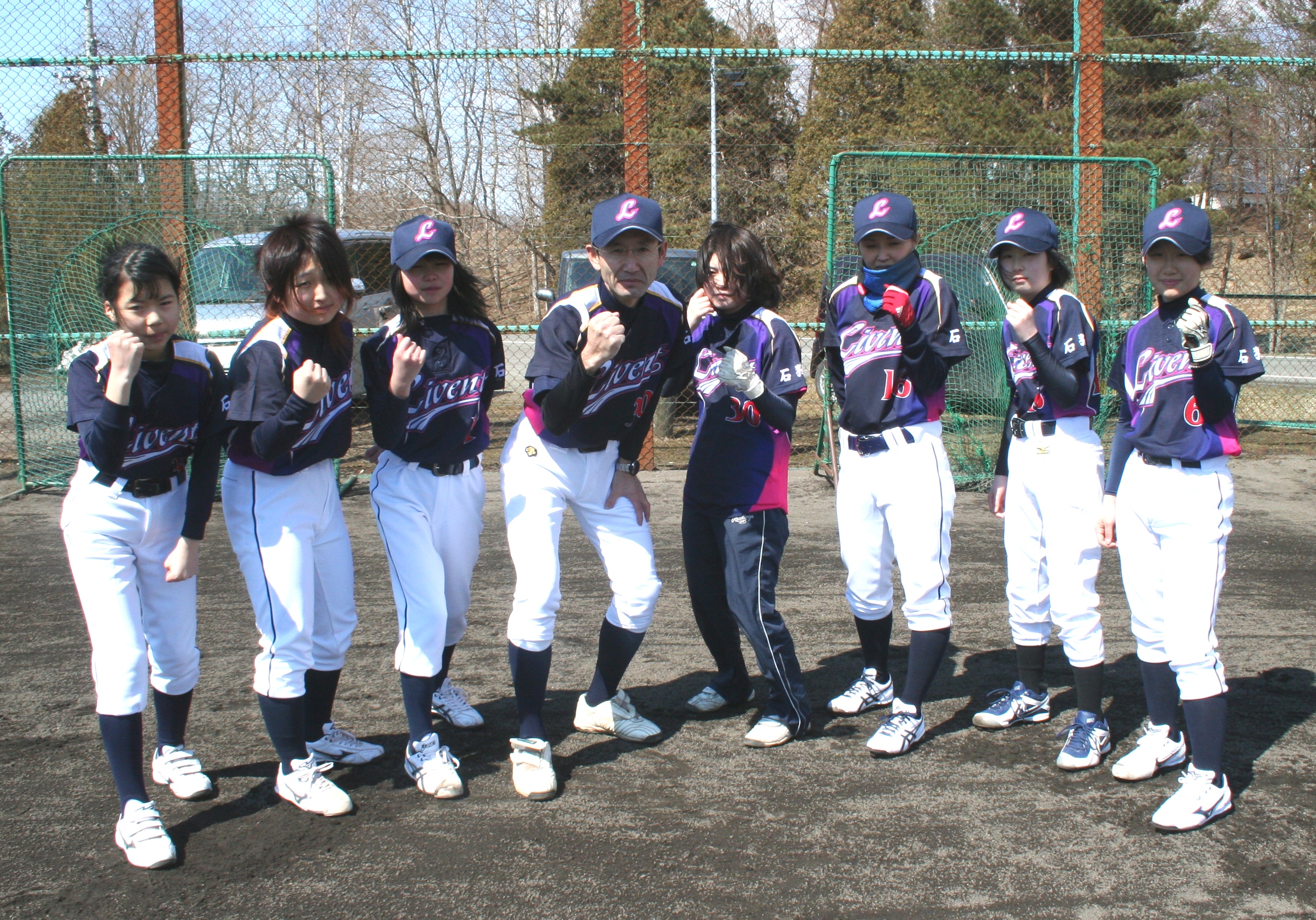 女子野球チームに石狩リヴェント誕生 ﾍﾞｰｽﾎﾞｰﾙ北海道 ｽﾄﾗｲｸ